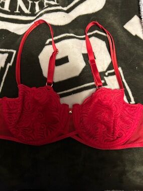 Chantelle Red Lace Balconette Underwire Bra
